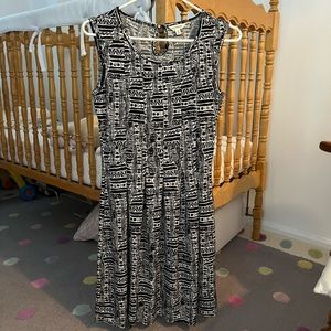 Max Studio size small black and white dress